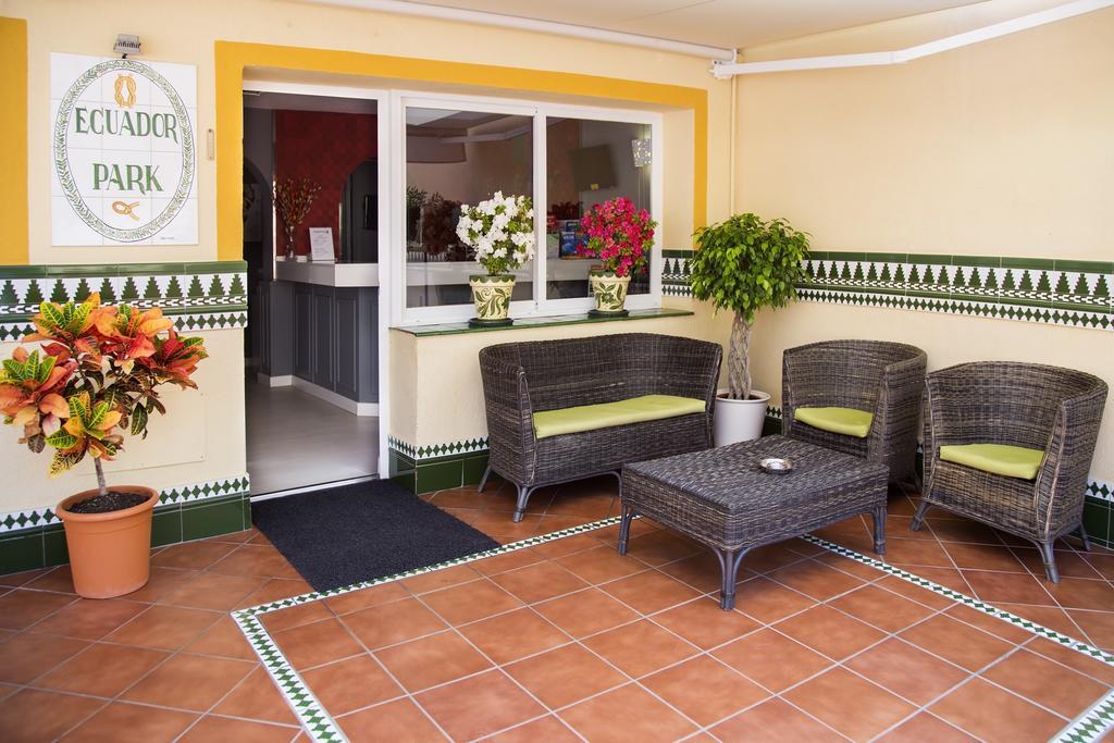 Apartamentos Ecuador Park Torremolinos Bagian luar foto